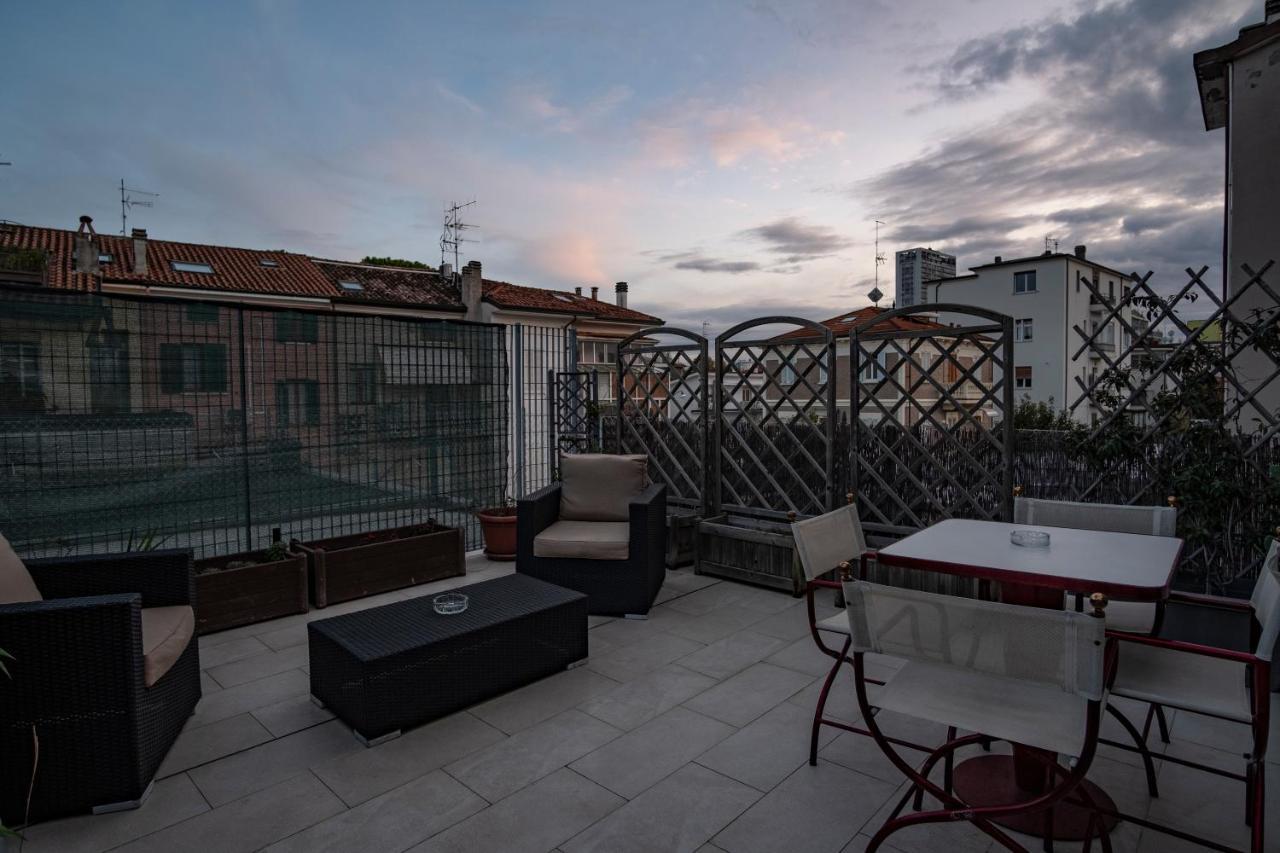 Rimini Lighthouse Easy Comfort Apartment Ngoại thất bức ảnh